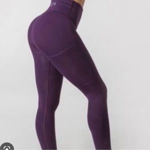 Alphalete Revival (R6) Leggings